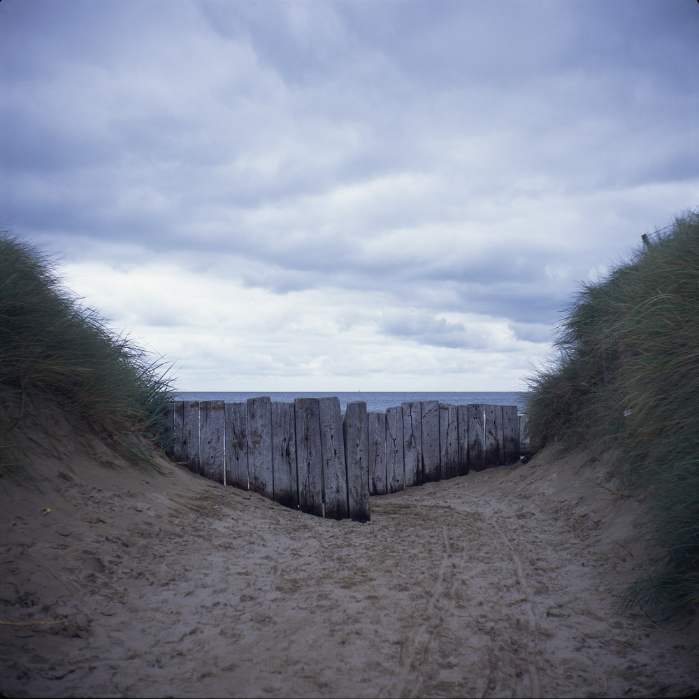 Fotoarbeit des Künstlers zeigt den Eingang des Utah Beach 